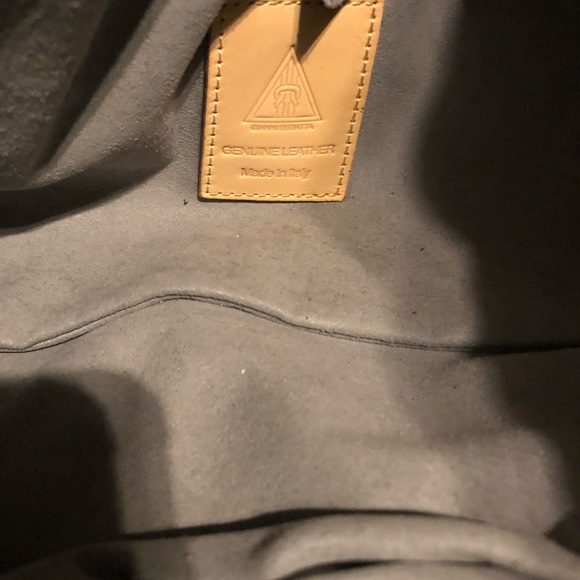 GIANNI SEGATTA  XL leather handbag - Picture 4 of 6
